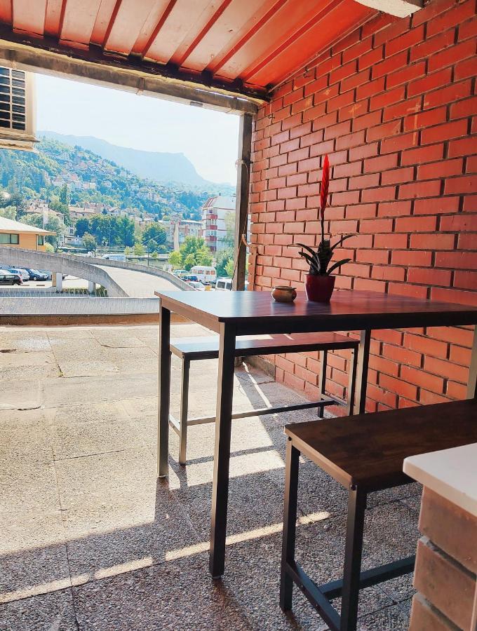 Spacious And Modern Apartment In Town Center Konjic Εξωτερικό φωτογραφία