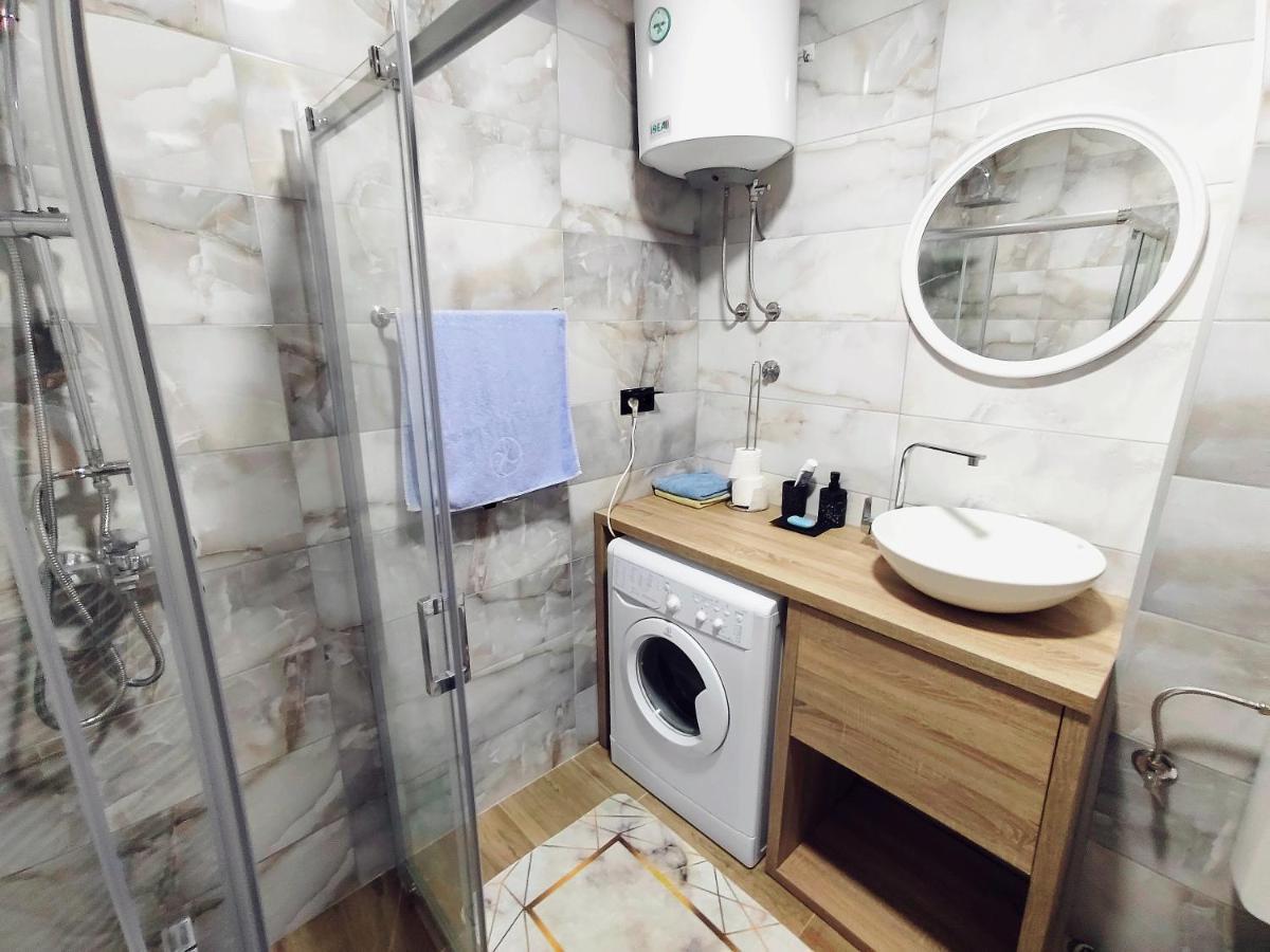 Spacious And Modern Apartment In Town Center Konjic Εξωτερικό φωτογραφία